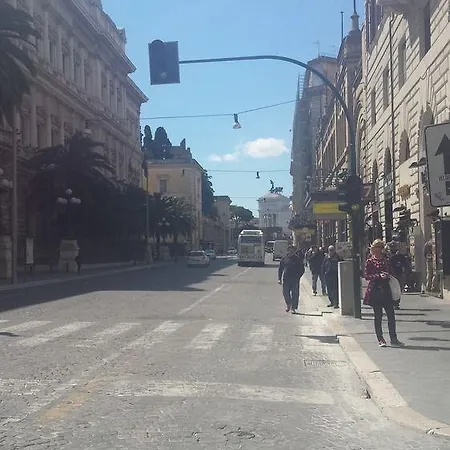 Monti First Vendégház 4*