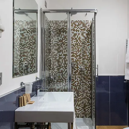 Monti First Affittacamere 4*