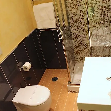 Monti First Πανσιόν Ρώμη