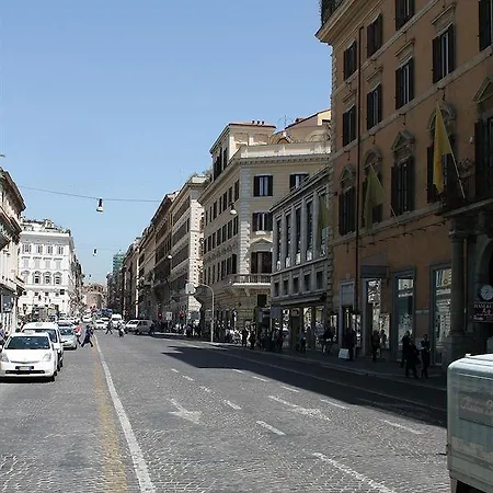 Πανσιόν Monti First 4*