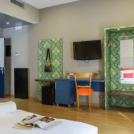 Monti First 4* Ρώμη