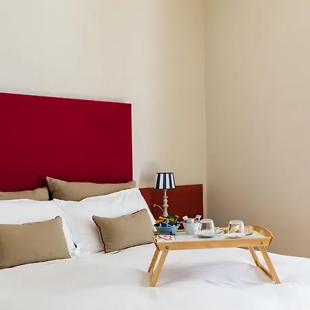 Πανσιόν Monti First 4*